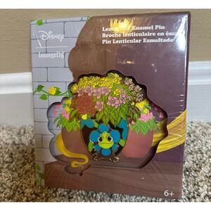 Disney Loungefly Lenticular Enamel Pin Rapunzel Pascal Limited Edition 1700